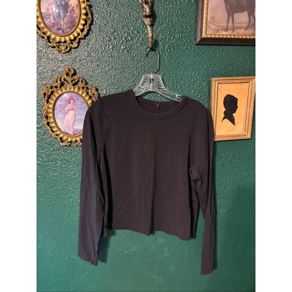 Lululemon Black Long Sleeve Top Size Medium/8